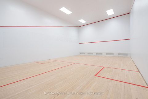 Photo 23 at 2002 - 1001 Bay Street, Bay Street Corridor, Toronto