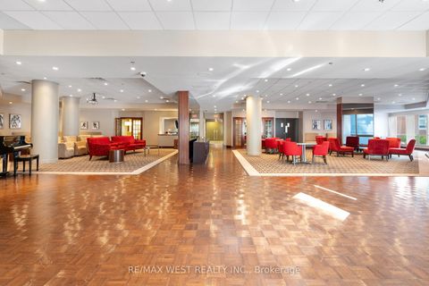 Photo 26 at 2002 - 1001 Bay Street, Bay Street Corridor, Toronto