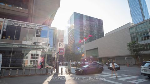 Photo 41 at 2002 - 1001 Bay Street, Bay Street Corridor, Toronto