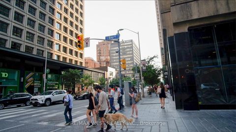 Photo 44 at 2002 - 1001 Bay Street, Bay Street Corridor, Toronto