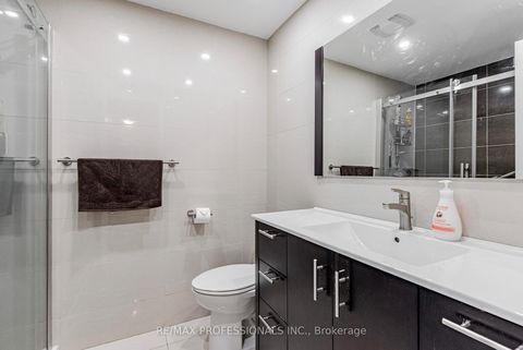 Photo 29 at 125 Kersey Crescent, North Richvale, Richmond Hill