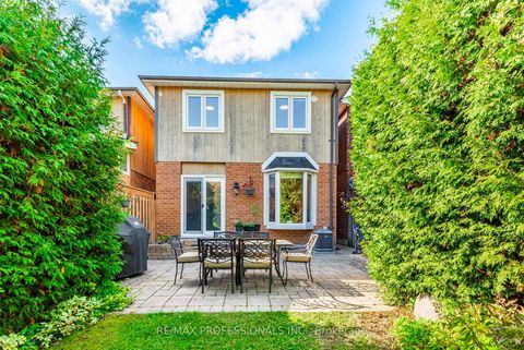 Photo 37 at 125 Kersey Crescent, North Richvale, Richmond Hill