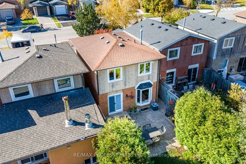 Photo 38 at 125 Kersey Crescent, North Richvale, Richmond Hill