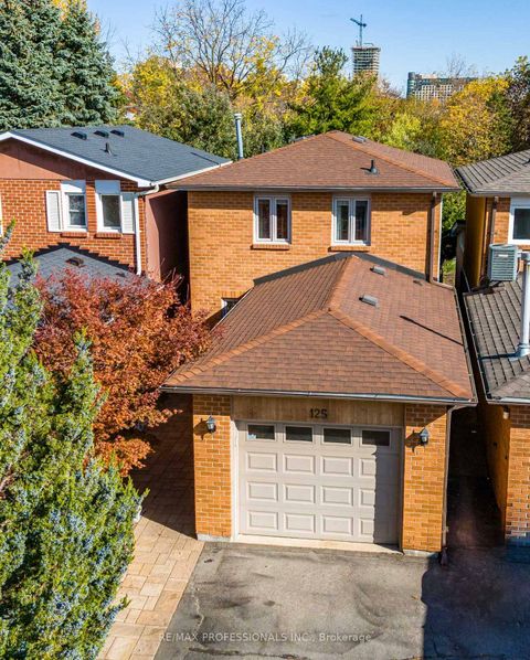 Photo 39 at 125 Kersey Crescent, North Richvale, Richmond Hill