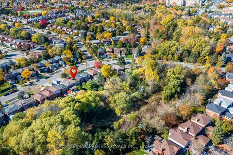 Photo 41 at 125 Kersey Crescent, North Richvale, Richmond Hill