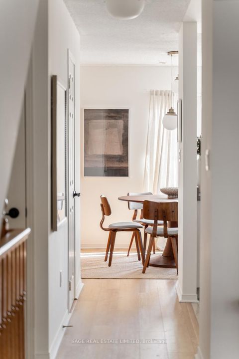 Photo 5 at 221 - 20 Merchant Lane, Dufferin Grove, Toronto