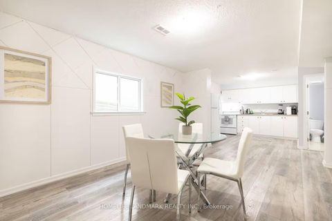 Photo 20 at 12 Blue Forest Drive, Bathurst Manor, Toronto