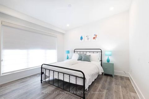 Photo 25 at 12 Blue Forest Drive, Bathurst Manor, Toronto