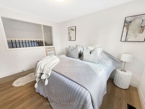 Photo 10 at 323 Nelson Street, Grove East, Barrie