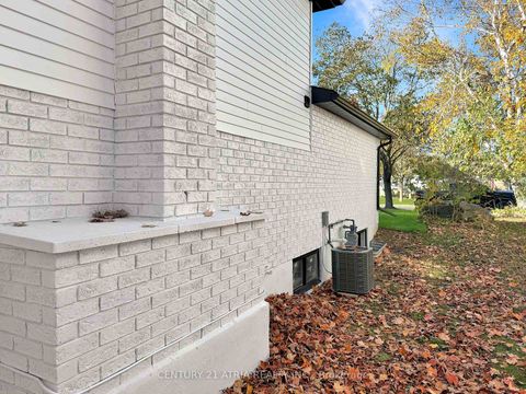 Photo 35 at 323 Nelson Street, Grove East, Barrie