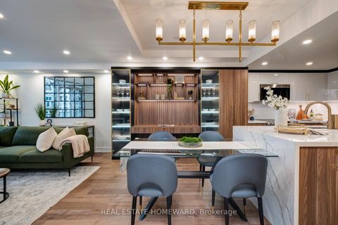 Photo 8 at 602 - 263 Wellington Street W, Waterfront Communities C1, Toronto