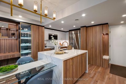 Photo 9 at 602 - 263 Wellington Street W, Waterfront Communities C1, Toronto