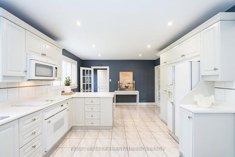 Photo 10 at 52 May Avenue, North Richvale, Richmond Hill