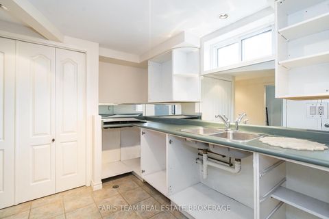 Photo 23 at 52 May Avenue, North Richvale, Richmond Hill