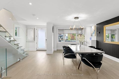 Photo 7 at 182 Parkview Hill Crescent, Parkview, Toronto