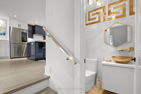 Photo 16 at 182 Parkview Hill Crescent, Parkview, Toronto