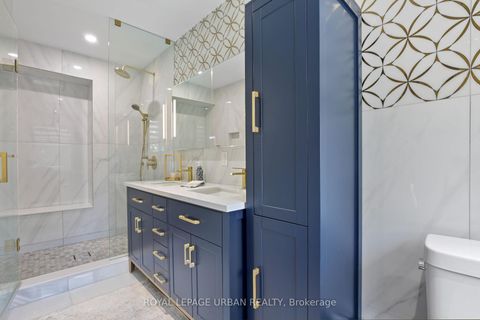 Photo 22 at 182 Parkview Hill Crescent, Parkview, Toronto