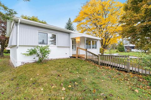 Photo 3 at 67 Main Street, Rural Innisfil, Innisfil