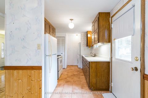 Photo 5 at 67 Main Street, Rural Innisfil, Innisfil