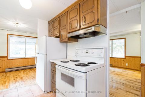 Photo 9 at 67 Main Street, Rural Innisfil, Innisfil