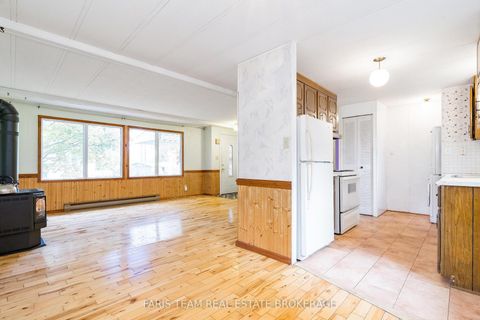 Photo 12 at 67 Main Street, Rural Innisfil, Innisfil