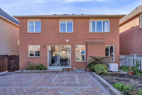 Photo 13 at 421 John Deisman Boulevard, Vellore Village, Vaughan