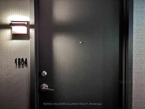 Photo 1 at 1804 - 297 Oak Walk Drive, OA Rural Oakville, Oakville