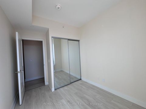 Photo 10 at 1804 - 297 Oak Walk Drive, OA Rural Oakville, Oakville