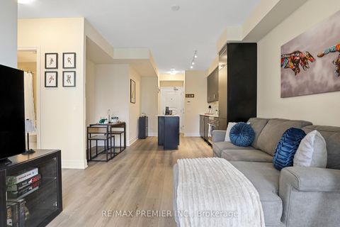 Photo 24 at 1411 - 9085 Jane Street, Concord, Vaughan