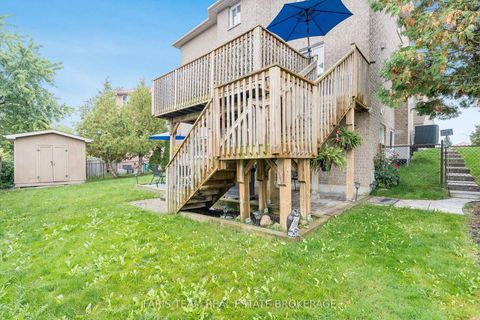 Photo 35 at 7 Round Leaf Court, Holly, Barrie