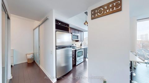 Photo 14 at 511 - 105 The Queensway Avenue, Swansea, Toronto