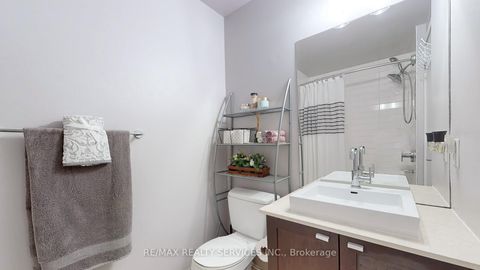 Photo 25 at 511 - 105 The Queensway Avenue, Swansea, Toronto