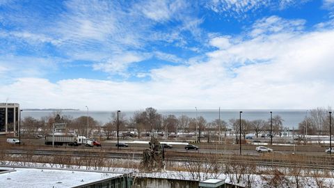 Photo 34 at 511 - 105 The Queensway Avenue, Swansea, Toronto