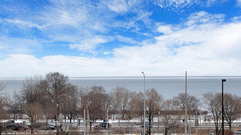 Photo 35 at 511 - 105 The Queensway Avenue, Swansea, Toronto