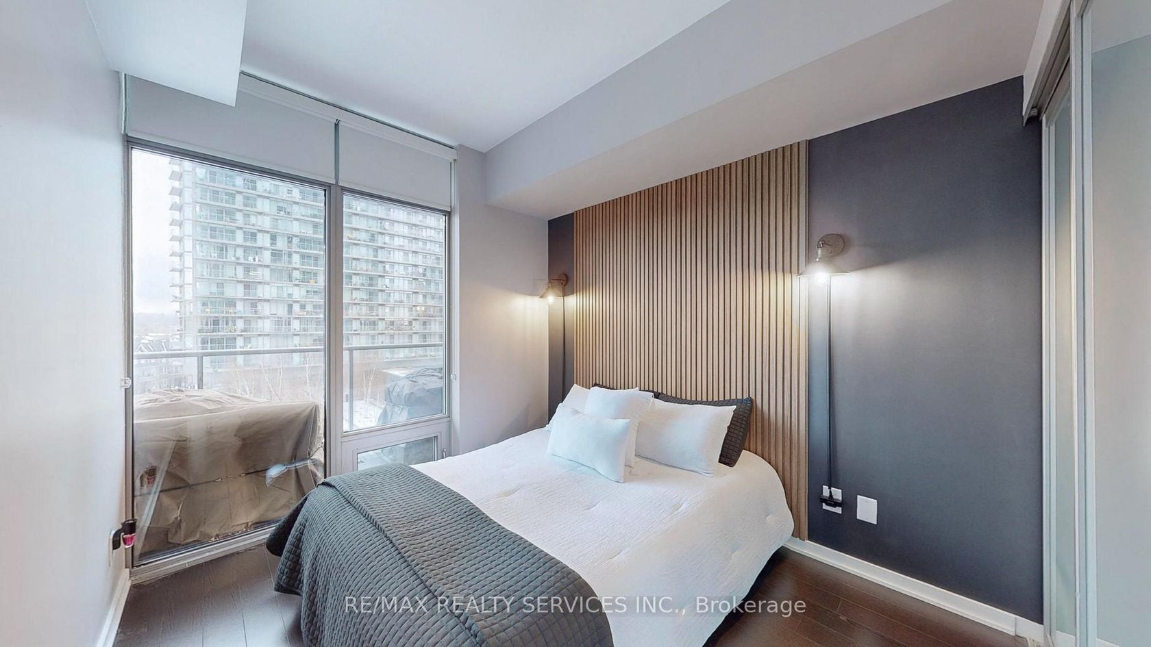 Photo 19 at 511 - 105 The Queensway Avenue, Swansea, Toronto Photo 19 at 511 - 105 The Queensway Avenue, Swansea, Toronto