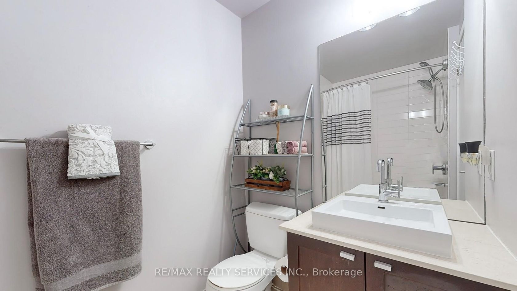 Photo 25 at 511 - 105 The Queensway Avenue, Swansea, Toronto Photo 25 at 511 - 105 The Queensway Avenue, Swansea, Toronto