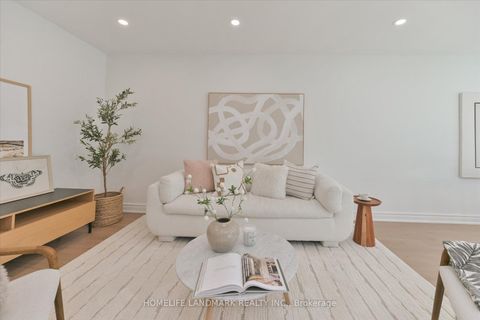 Photo 9 at 421 Browndale Crescent, Crosby, Richmond Hill