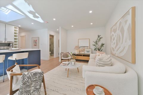 Photo 10 at 421 Browndale Crescent, Crosby, Richmond Hill