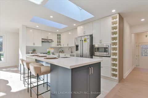 Photo 17 at 421 Browndale Crescent, Crosby, Richmond Hill