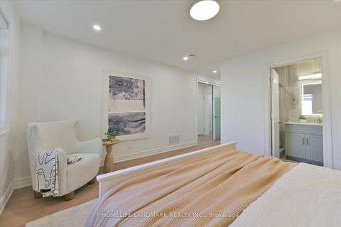 Photo 21 at 421 Browndale Crescent, Crosby, Richmond Hill