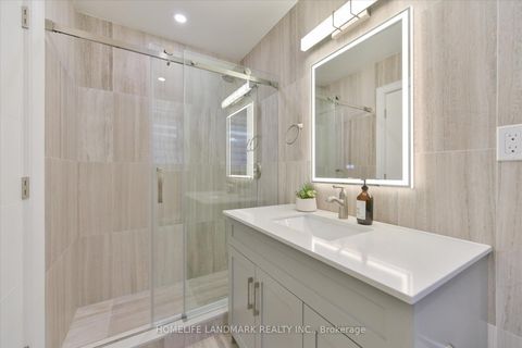 Photo 23 at 421 Browndale Crescent, Crosby, Richmond Hill