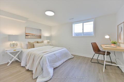 Photo 34 at 421 Browndale Crescent, Crosby, Richmond Hill