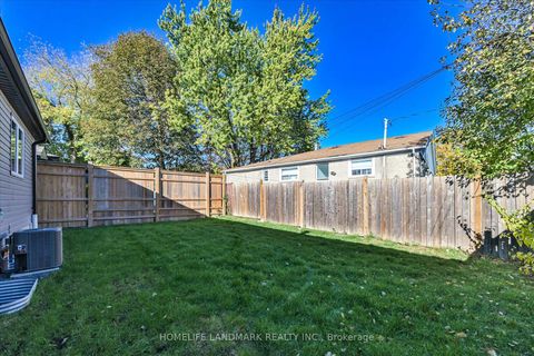 Photo 42 at 421 Browndale Crescent, Crosby, Richmond Hill