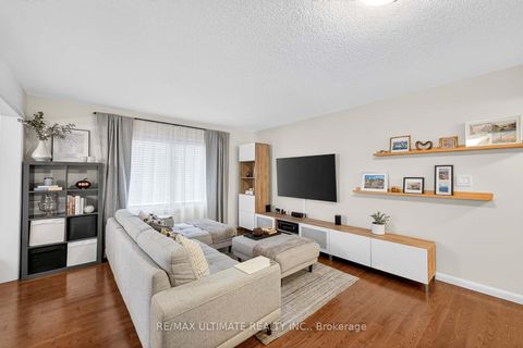 Photo 3 at 3056 Dewridge Avenue, BC Bronte Creek, Oakville