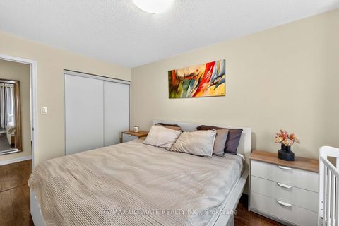 Photo 18 at 3056 Dewridge Avenue, BC Bronte Creek, Oakville