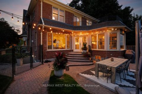 Photo 42 at 207 Ellis Avenue, Swansea, Toronto