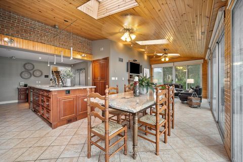 Photo 14 at 55 Hillside Avenue, Concord, Vaughan