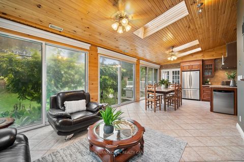 Photo 16 at 55 Hillside Avenue, Concord, Vaughan