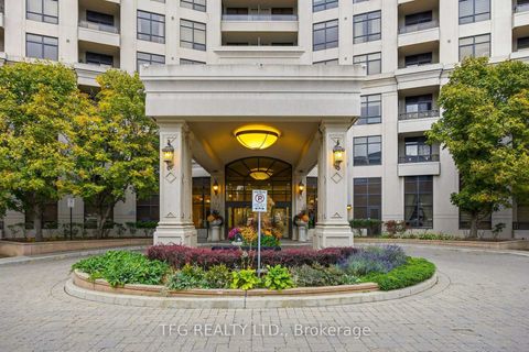 Photo 6 at 417 - 9225 Jane Street, Maple, Vaughan