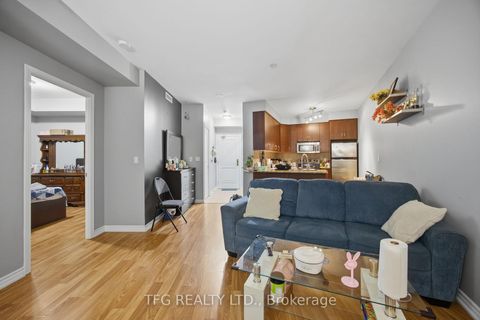 Photo 27 at 417 - 9225 Jane Street, Maple, Vaughan